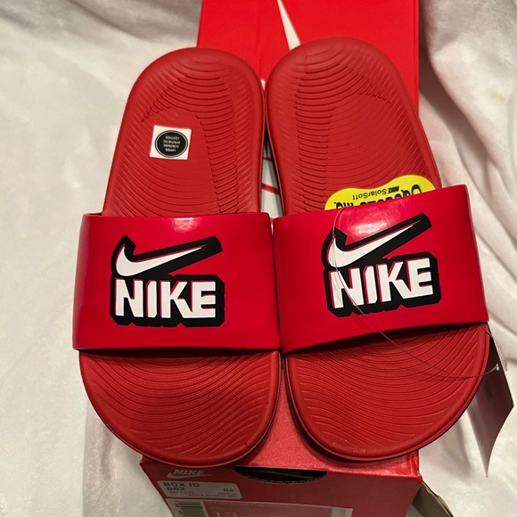 Nike Other - Boys new Nike slides size 13